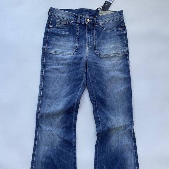 $198 Diesel Women’s Sandy B-Patch Slim Bootcut Jeans Regular Waist Blue Size 26 - Picture 9 of 16